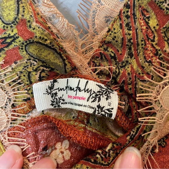 Free People East Willow Trapeze Slip in Copper combo size xs - Picture 6 of 10